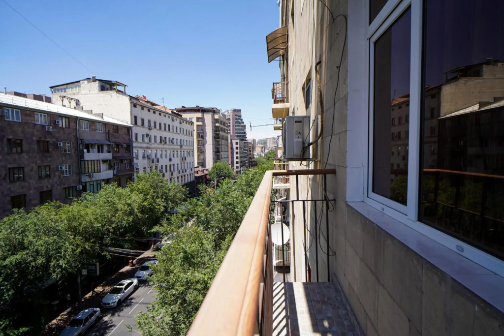 1-BDR comfort apartment near Opera house