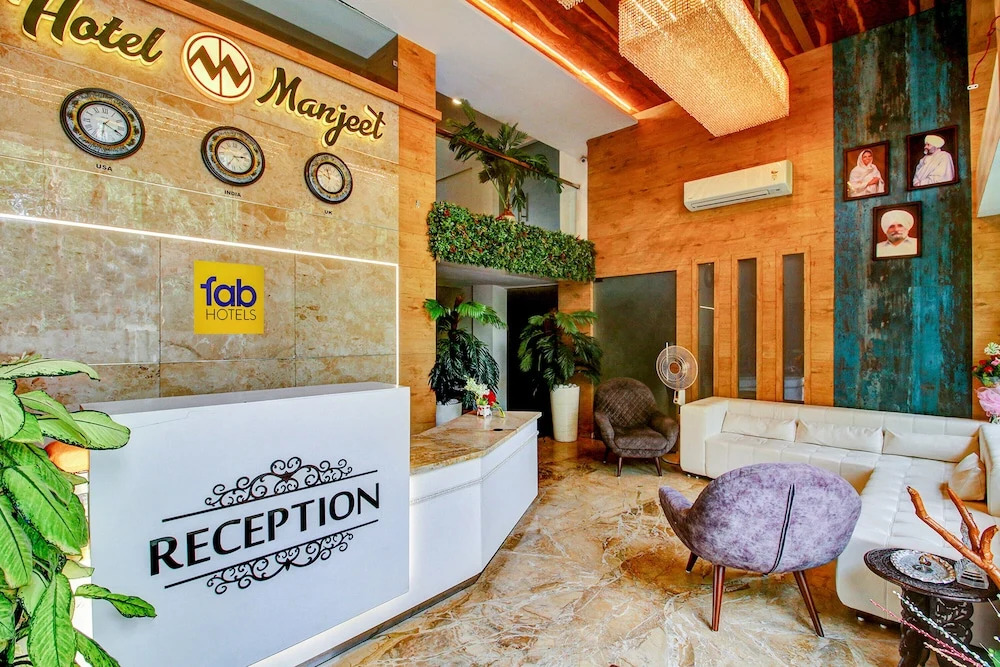 FabHotel Prime Manjeet