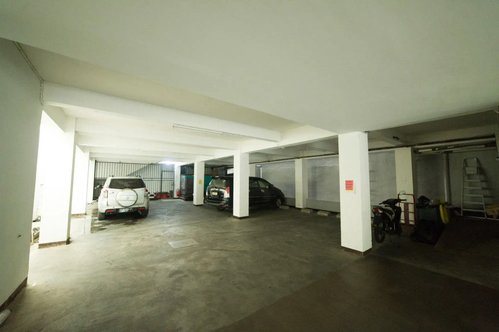 Airy Boulevard Ahmad Yani 17 Manado