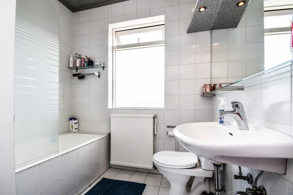 Apartment H43