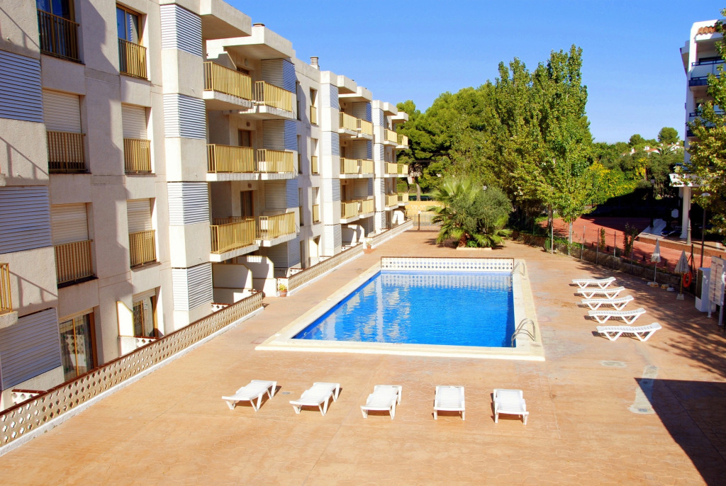 Rentalmar Pins Marina