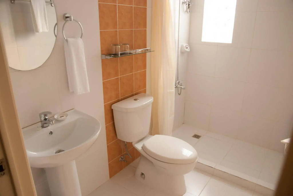 M Suites Hotel