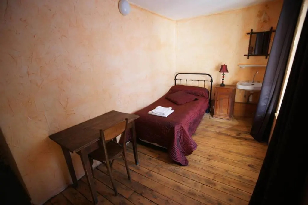 Chez Jean Pierre - Room 1pers in a 17th century house - n 6