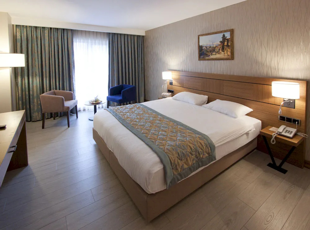 Mirel Otel