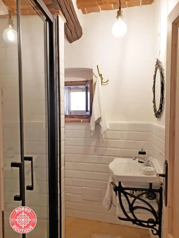 Borgo Boutique Casa Raffaella 2