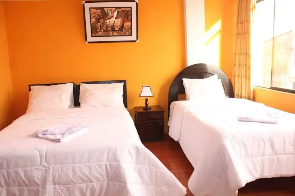 Hostal Pinos