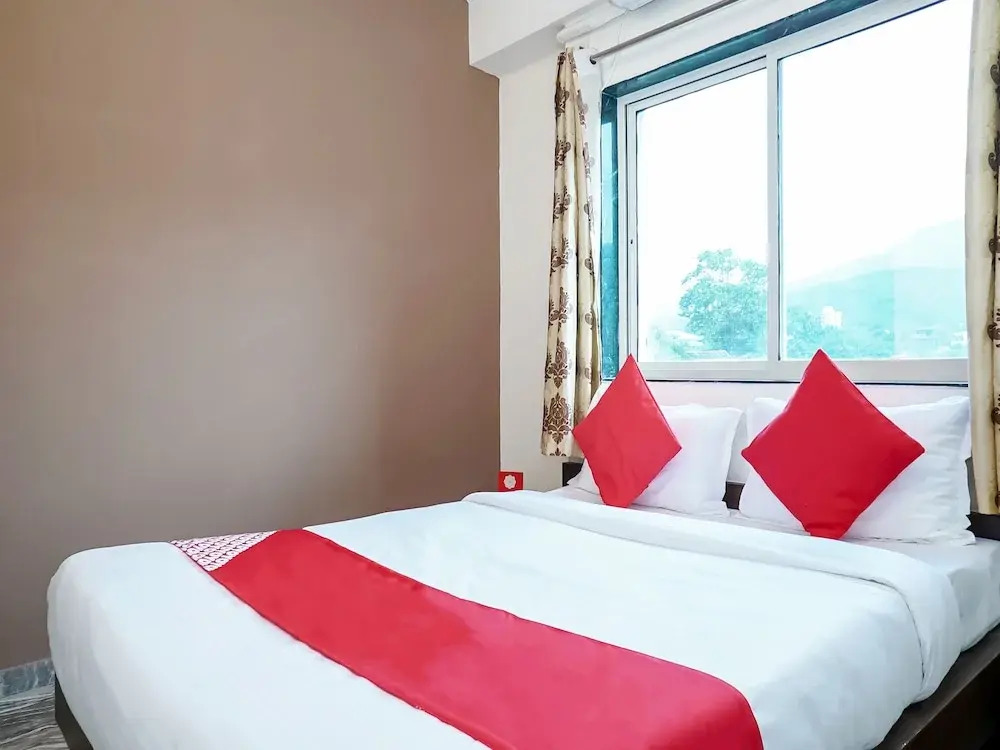 OYO 22558 Hotel Karan International