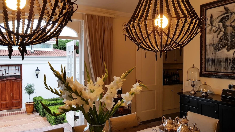 Villa Adalbert Guesthouse