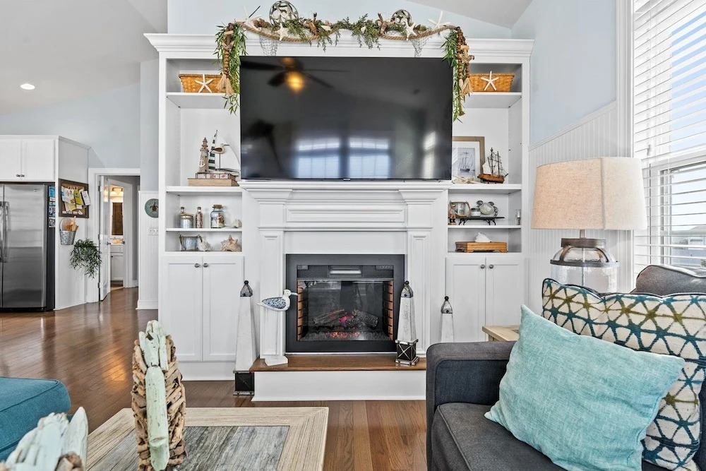 Sea You Soon 207 Brunswick Ave West home