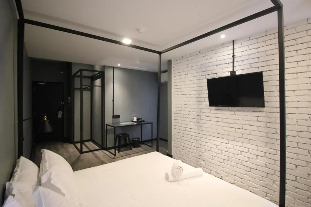 68 Boutique Hotel