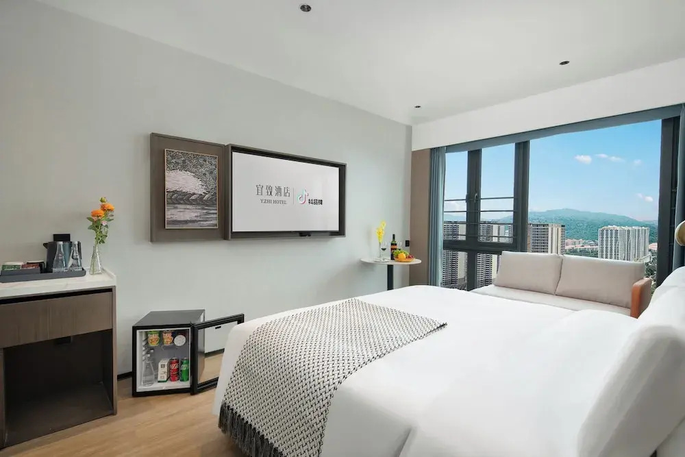 ECHIC Mercure (Guangzhou Baoneng Performing Arts Center Luogang Wanda Plaza)