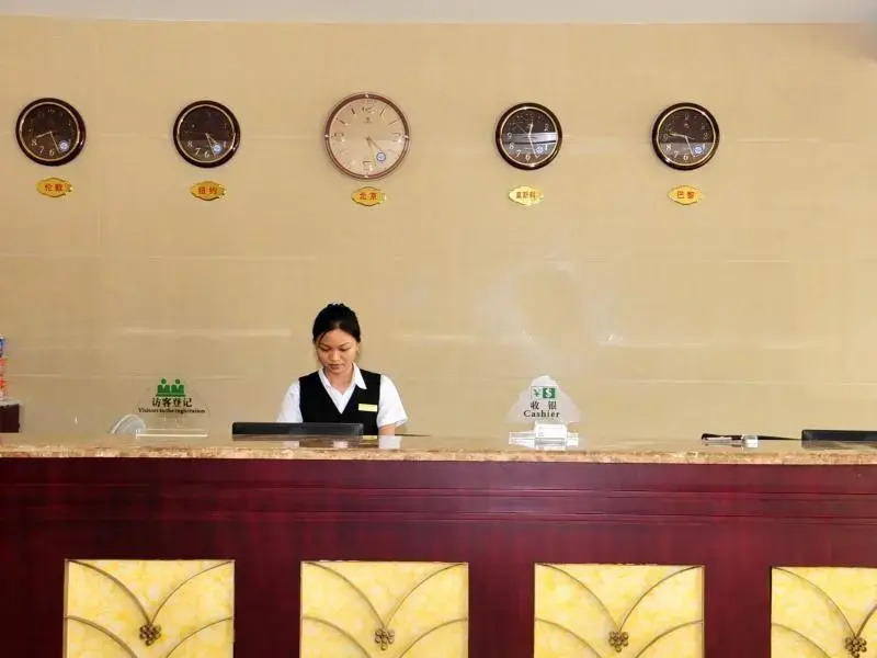GreenTree Inn Hainan Sanya Fenghuang Jichang Road Business Hotel
