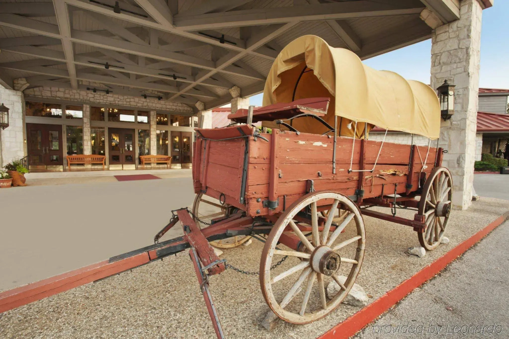 Y O Ranch Hotel and Conference Center