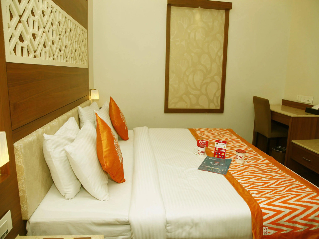 OYO Rooms Ramnagar Kalingarayan Street