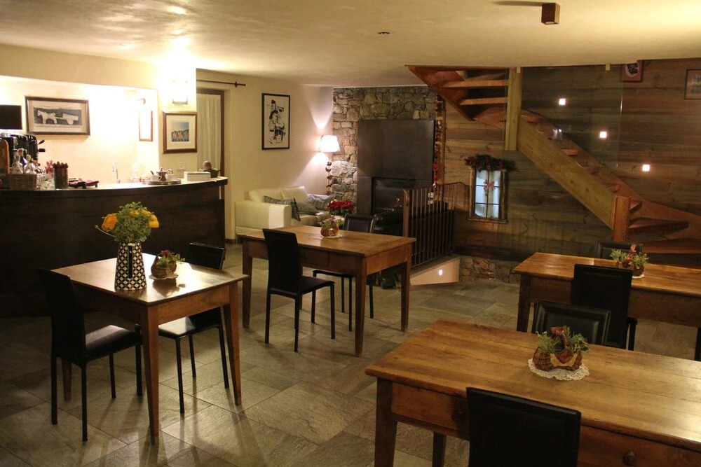 Le Petit Relais