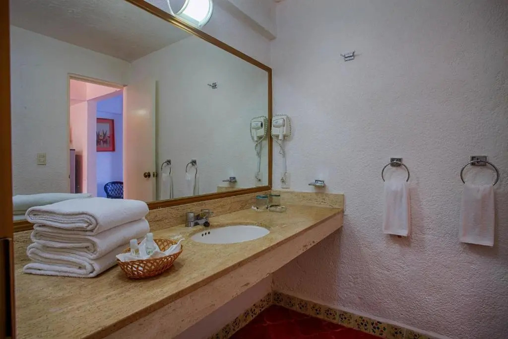 Costa Sur Resort by VRHost