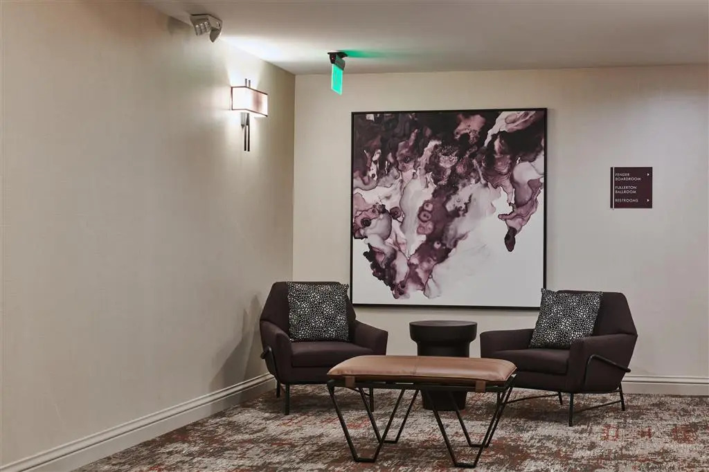 Doubletree By Hilton Fullerton