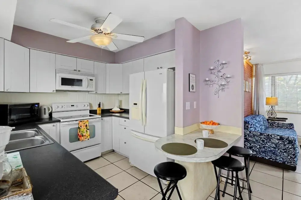 Cozy 2BR in Hollywood FL Pet Friendly