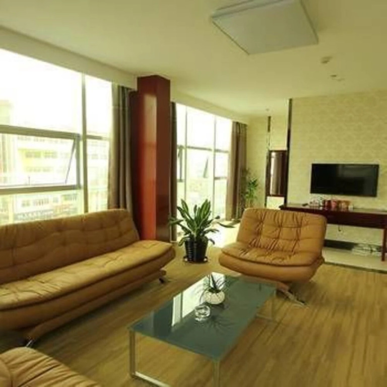 Jining Yutang Hotel