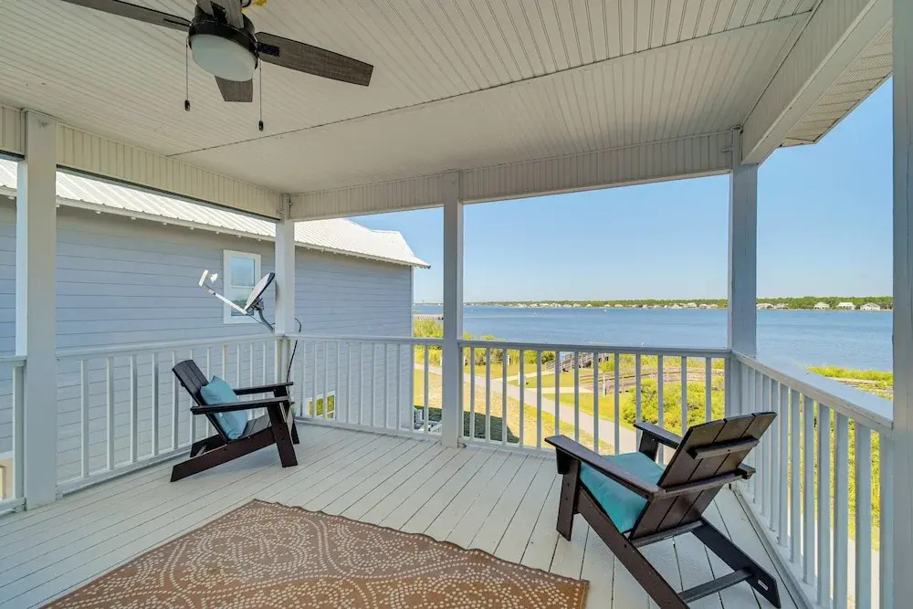 Walk to Beach: Home w Pool Access in Gulf Shores