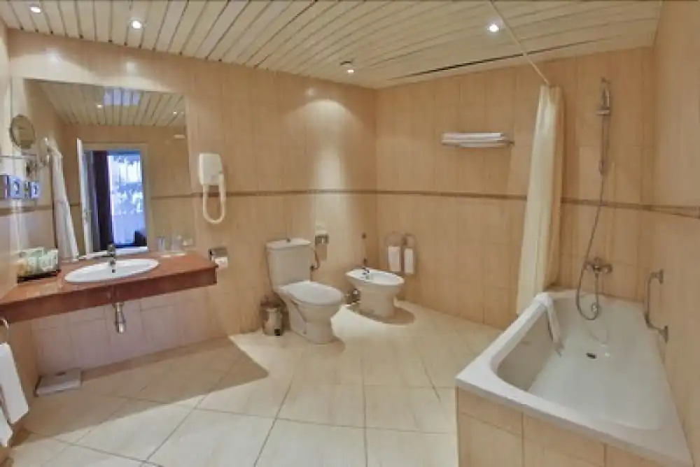 Imperial Hotel, Riviera Holiday Club