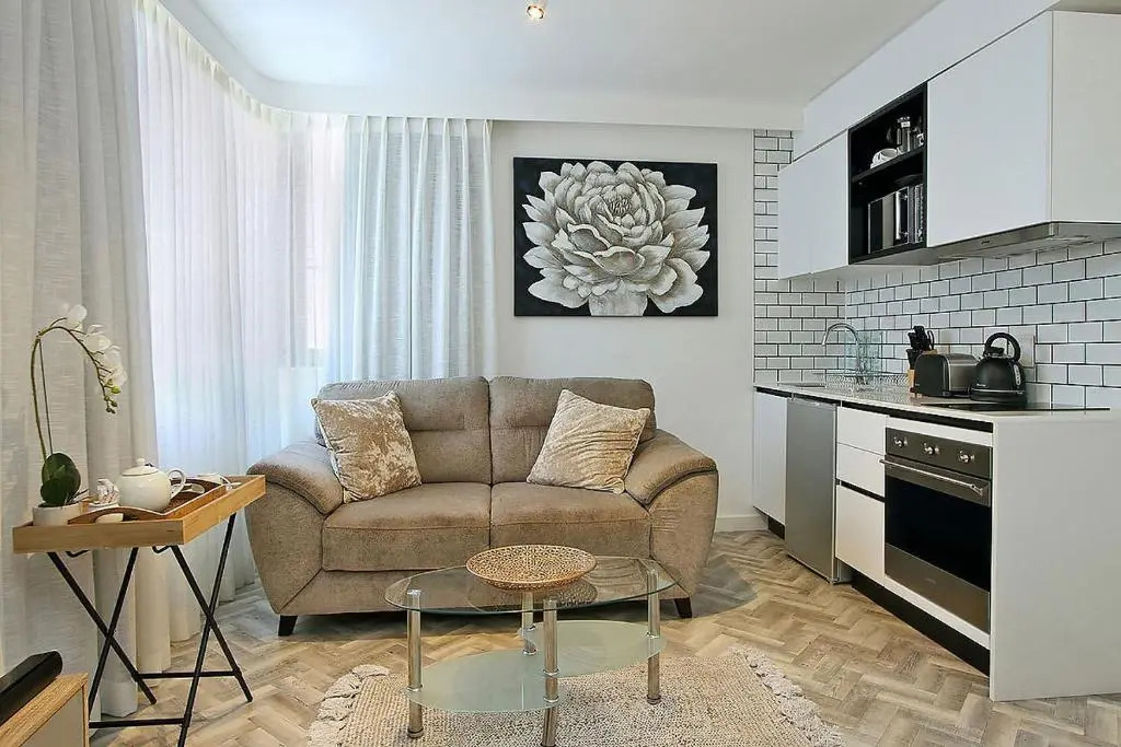 Tuynhuys Self Catering Studio Apartments