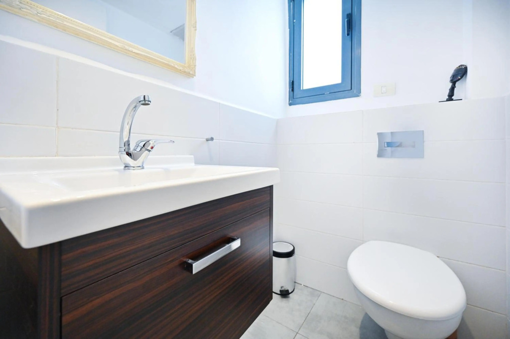 Amazing 2BR Duplex in the city center by HolyGuest