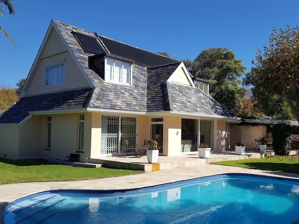 Constantia Cottages