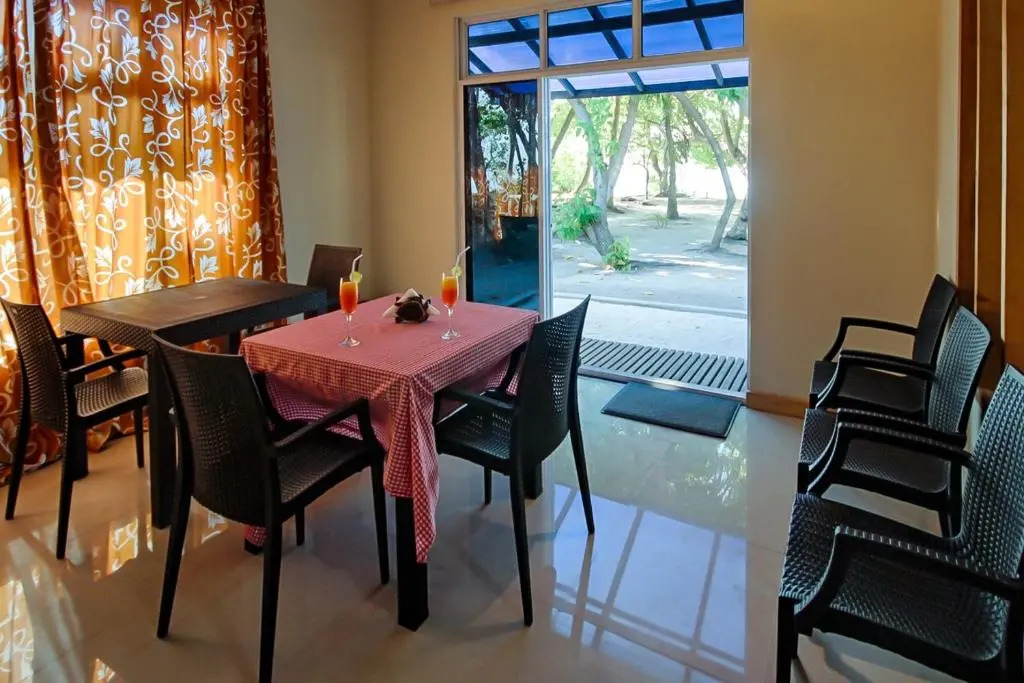 Fulidhoo Ihaa Lodge