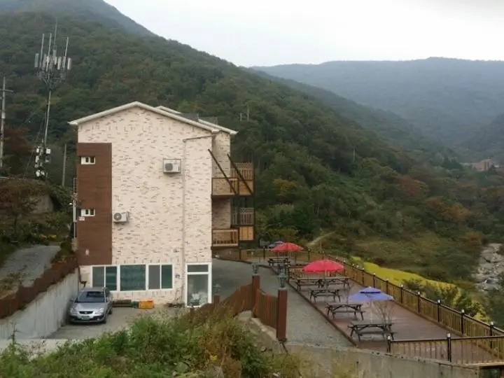 Byeolcheonji Pension