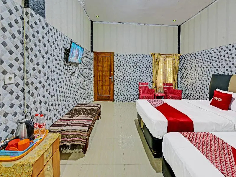 Spot On 91376 Hotel Bintang Flores