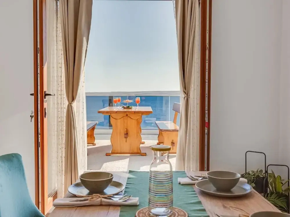 Tastefully Designed Apartment in Karlobag