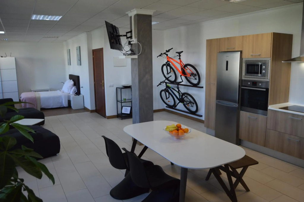 Moai Loft