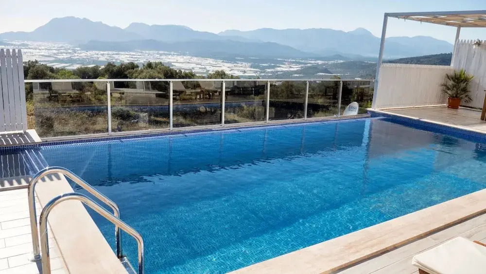 KAL2200 Villa Zeytin Uzumlu 2 Bedrooms