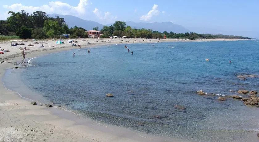 Corsika 6 beds, 10 meters from the beach