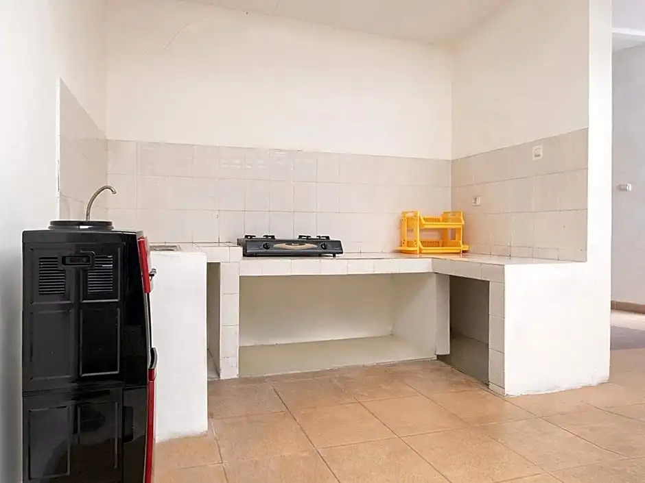 Oyo Life 2807 Nusa Indah Kost Putri