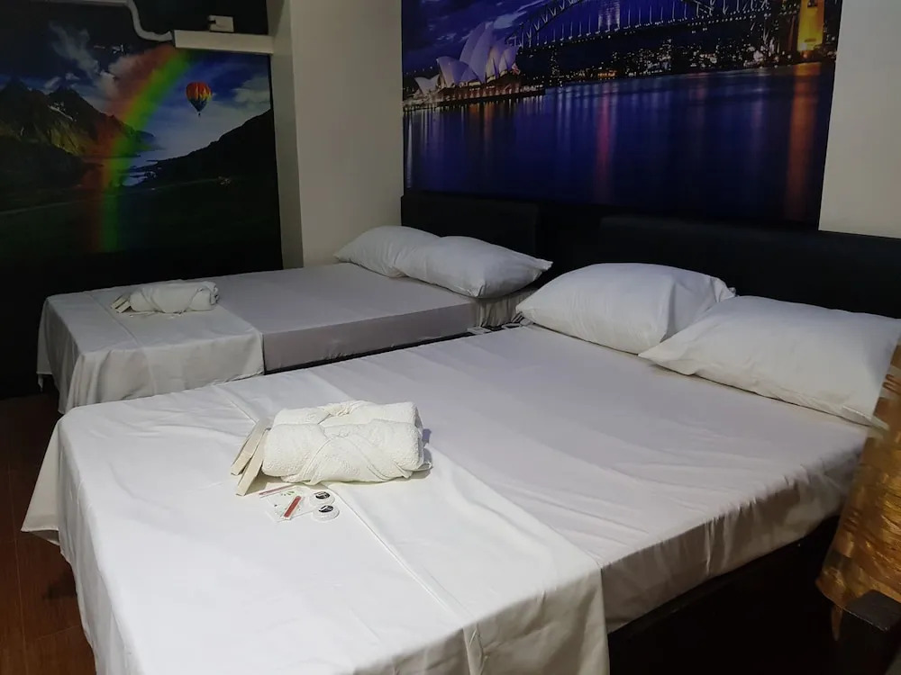 Universal Suite
