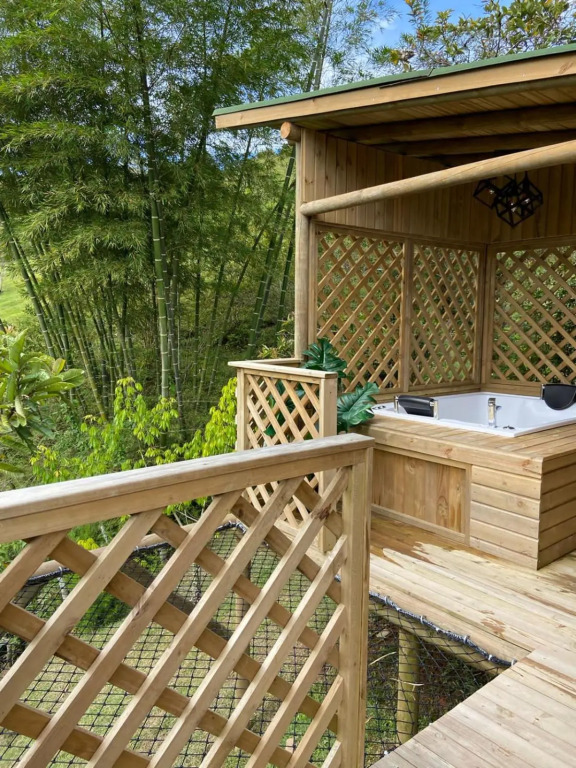 Cardinal Glamping