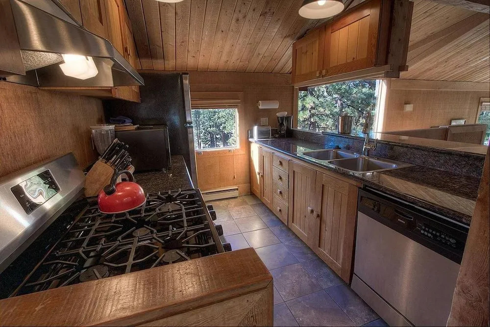 Woodys Clubhouse by Lake Tahoe Accommodations