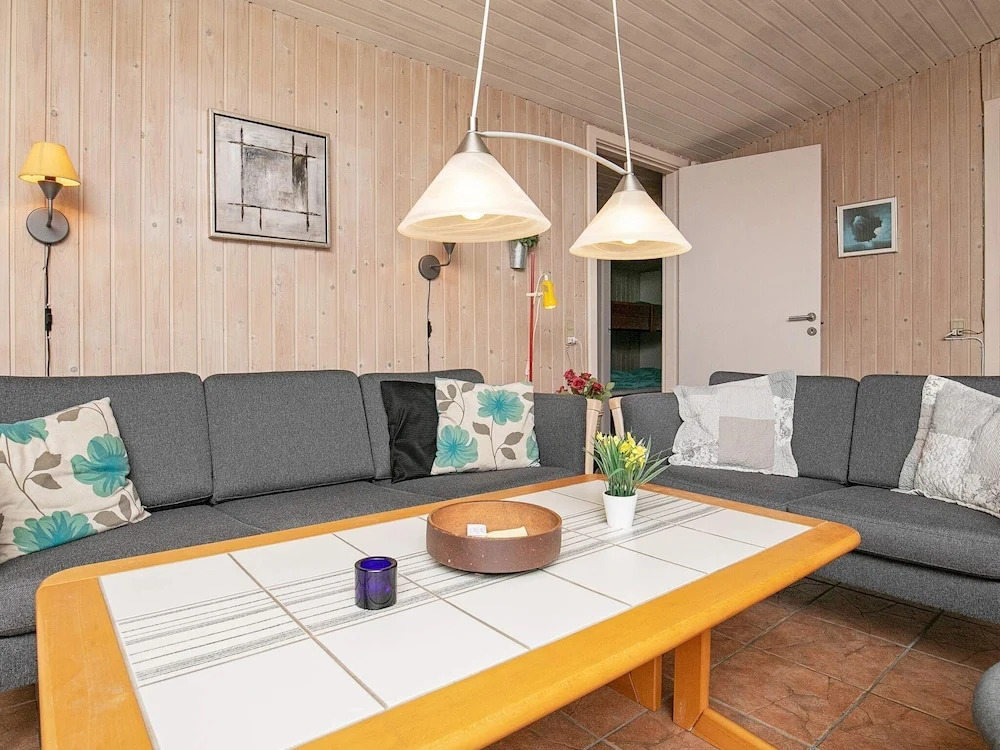 Quaint Holiday Home in Dannemare With Whirlpool
