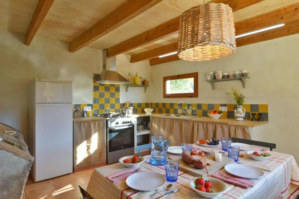 Country Cozy House