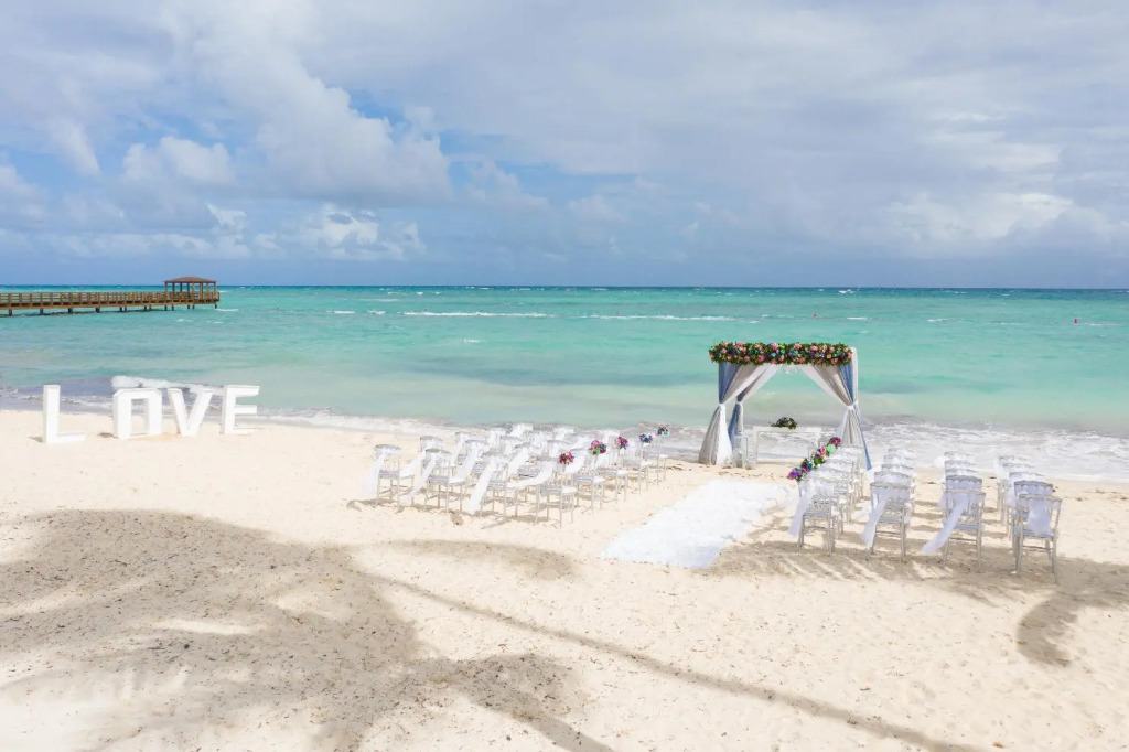 Impressive Punta Cana - All Inclusive