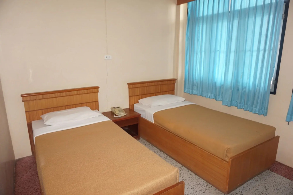 Supak Hotel