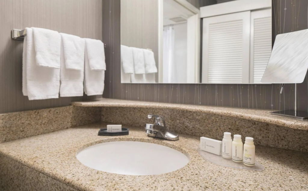 Courtyard by Marriott San Mateo Foster City