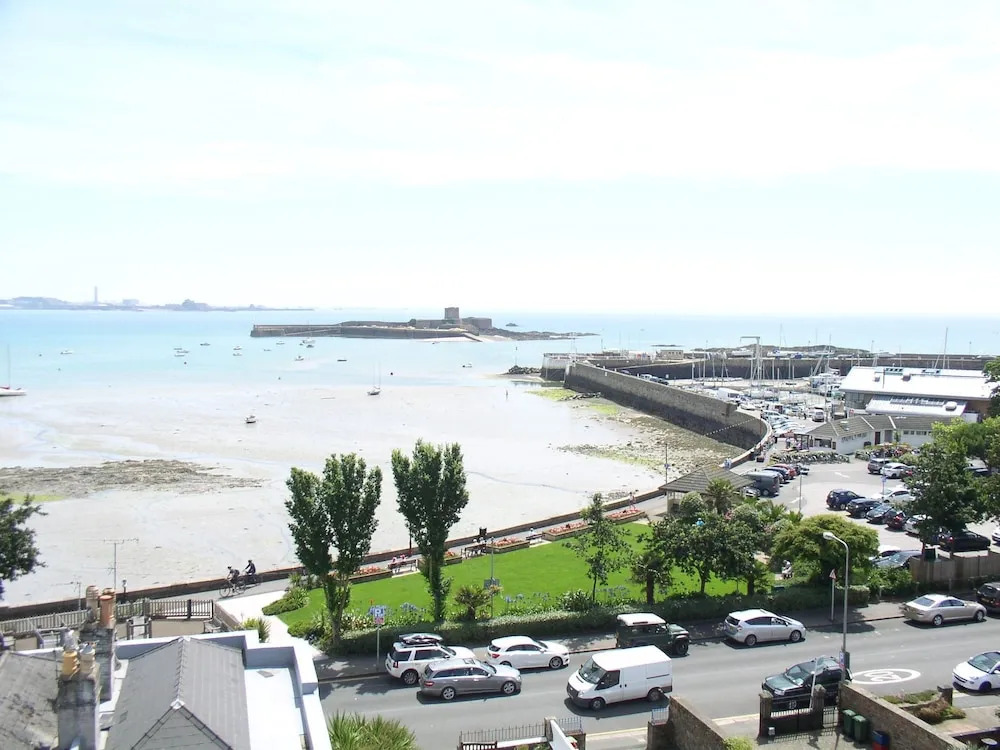 St Magloire