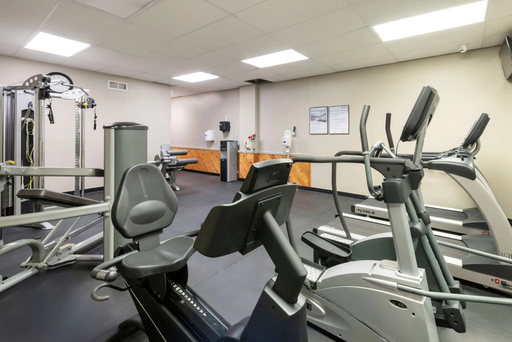SureStay Plus Hotel by Best Western McGuire AFB Jackson