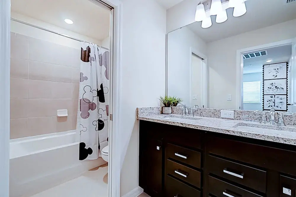 16101 Dream Home Perfect for Families Near Disney Water Parks