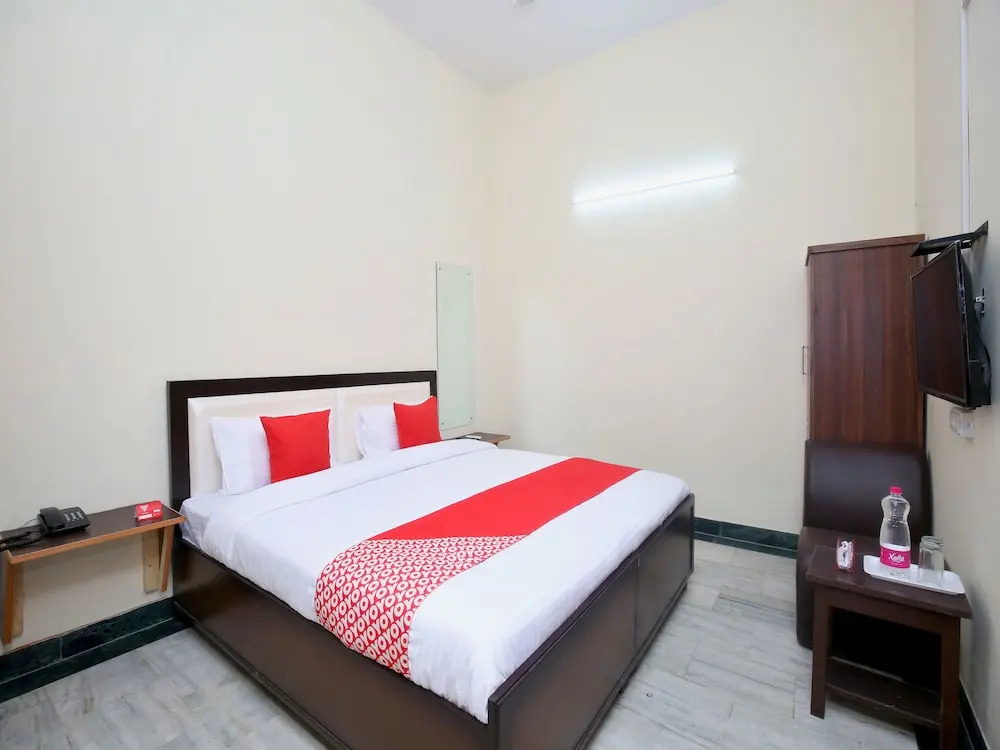 OYO Flagship 14326 Hotel Moonlight