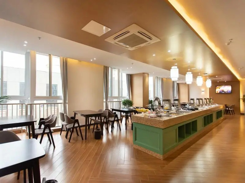 GME Xuancheng Shuangqiao Logistics Park Hotel