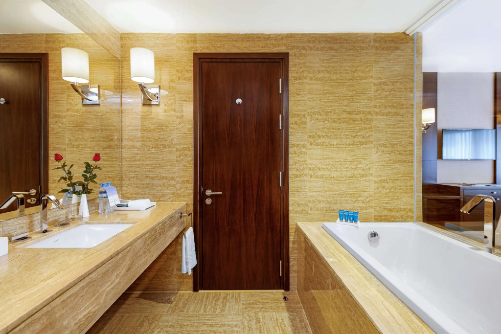 Wyndham Legend Halong